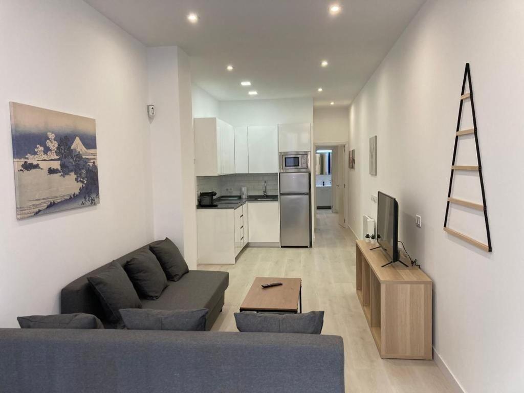 Matadero Apartments 1 มาดริด ภายนอก รูปภาพ